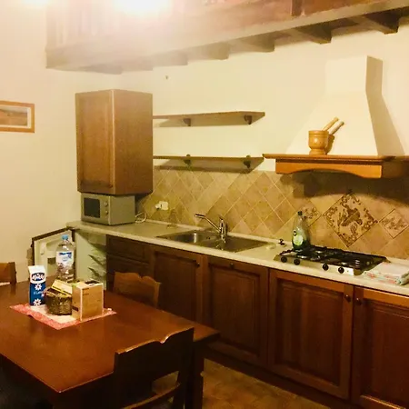 مزرعة للإقامة Podere Fornaci أسكيانو