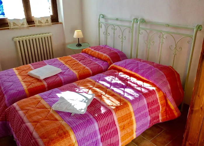 农家乐 弗纳奇农家乐 *